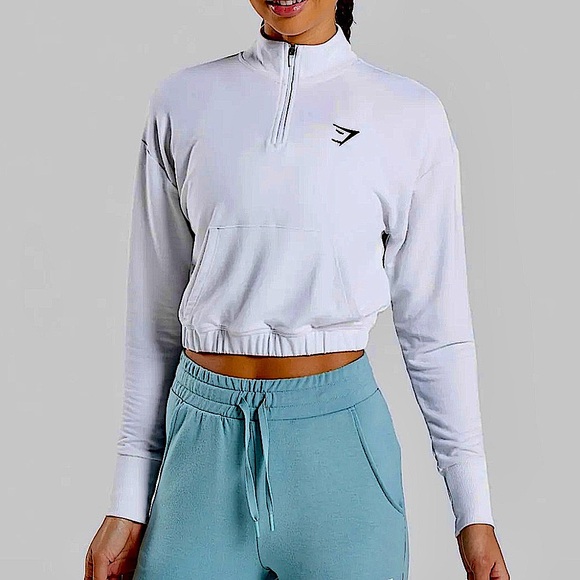 Gymshark Pippa Training Pullover Slightly Cropped Sweatshirt in White - Picture 6 of 16